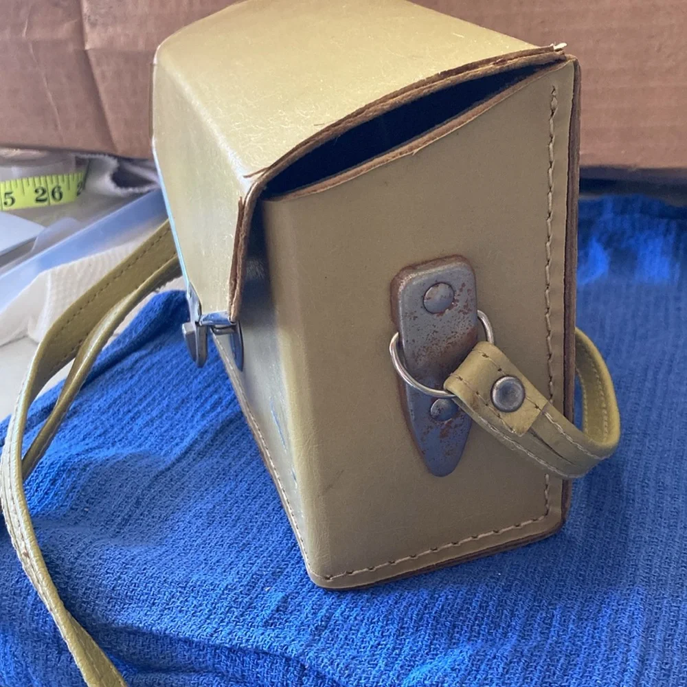 Vintage Kodak Instamatic 104 Camera with Gold Case